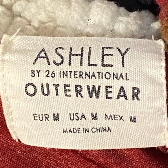 Ashley By 26 Faux Sherpa Hoodie - Picture 4 of 6
